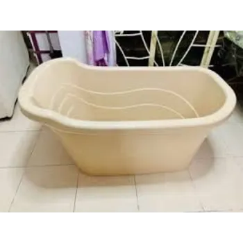 Plastic Bath Tub